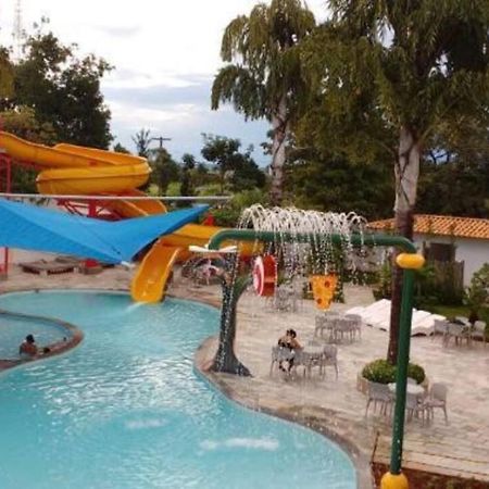 Apartamento Diroma Resort Caldas Novas Buitenkant foto